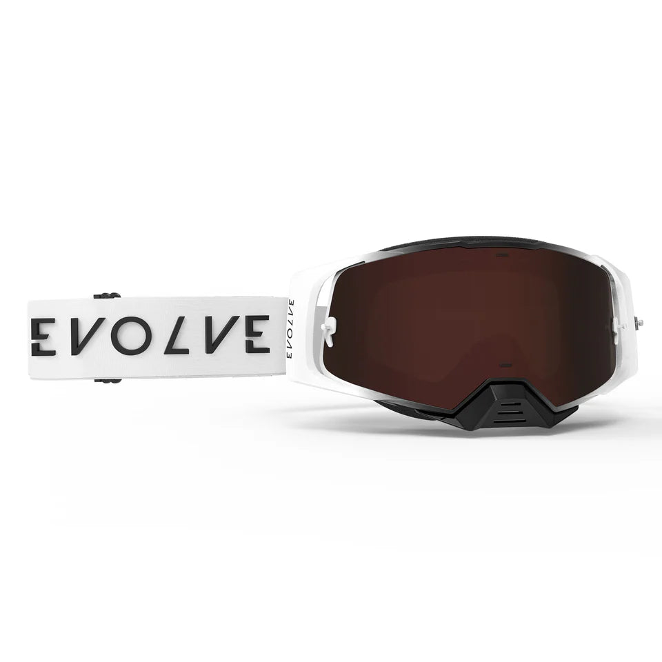 EVOLVE BLACK ´N WHITE - Skog & Motor Umeå -
